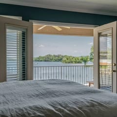 Waters Edge E2