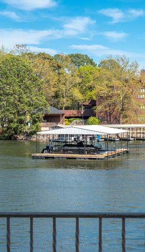 Higdon Ferry condos on Lake Hamilton
