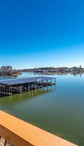 Pretti Point on Lake Hamilton