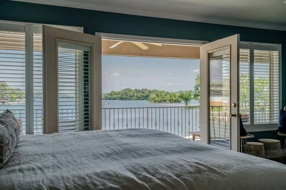 Waters Edge E2 - Image 1