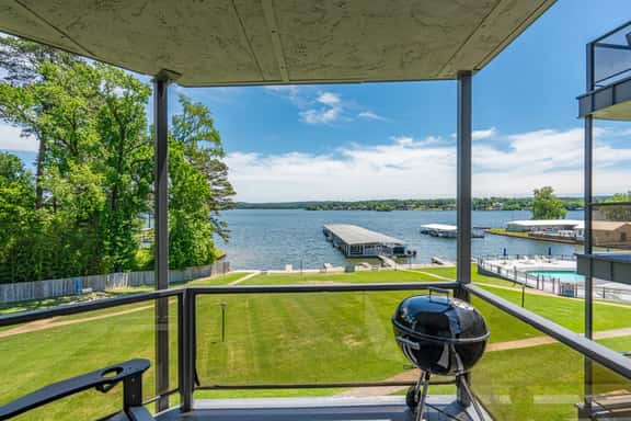 Willow Beach E7 - Image 1