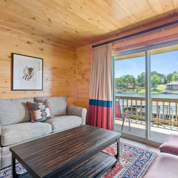 Resort B1 - Image 1