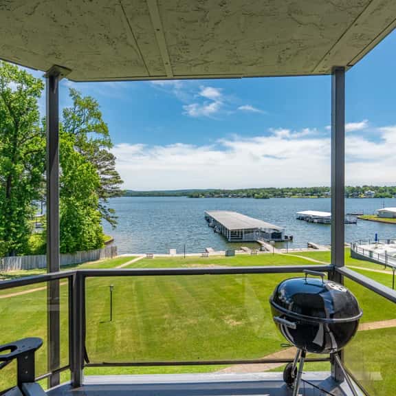 Willow Beach E7 - Image 1