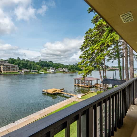 Resort B7 - Image 1