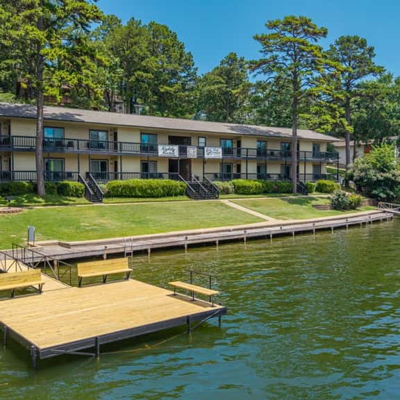 Resort B8 - Image 1
