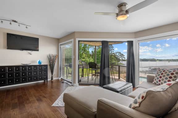 Willow Beach B3 - Image 2