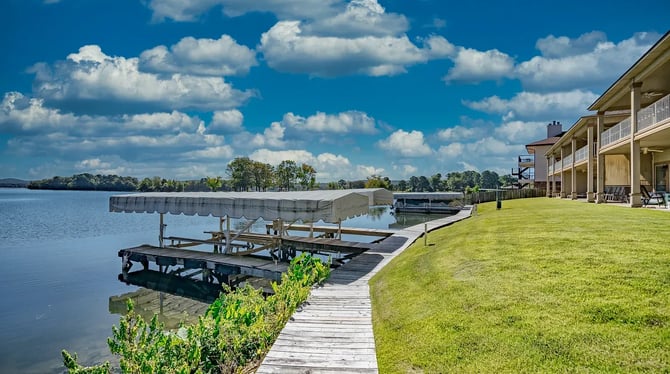Lake Hamilton Condos