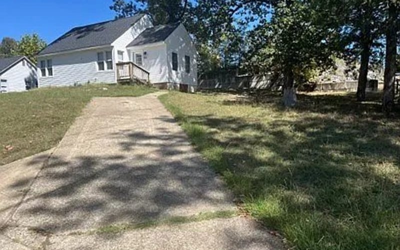 Side exterior with driveway