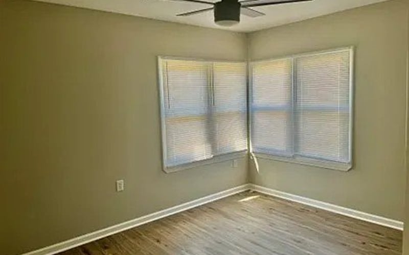 Bedroom with ceiling fan