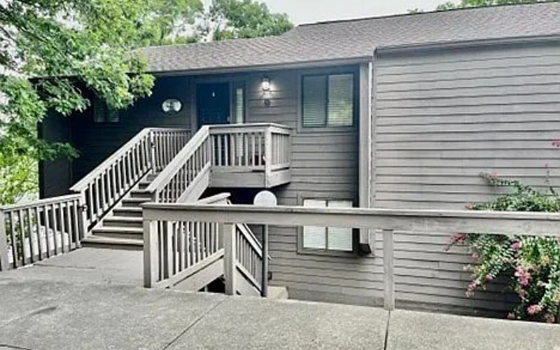 Building exterior with entry stairs
