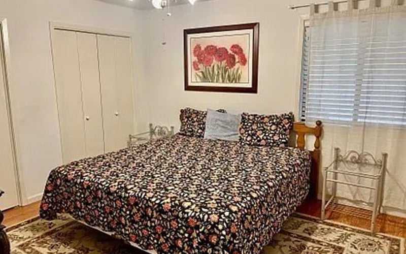 Second bedroom