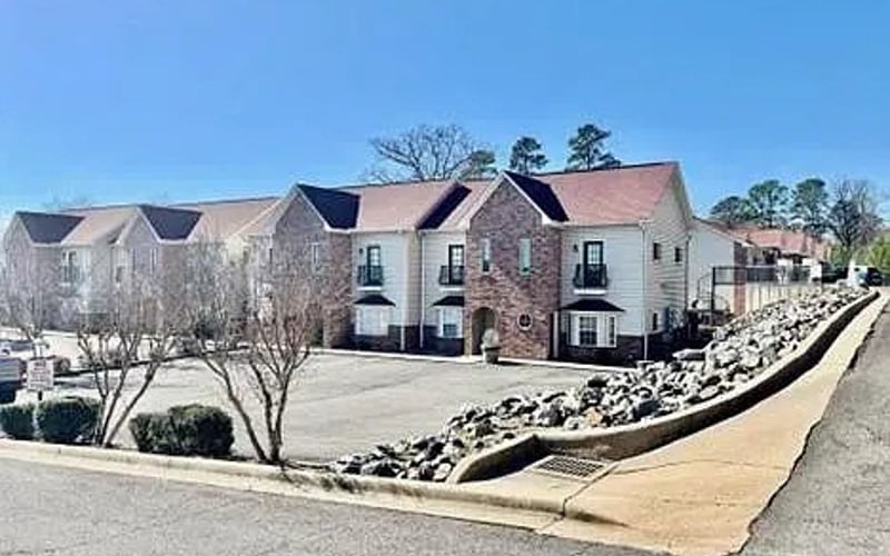 Moonlight Cove Villas exterior wide view